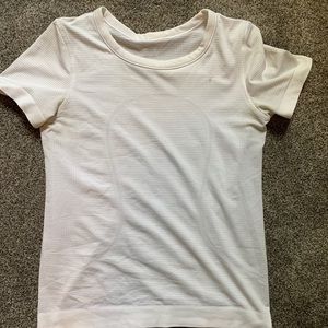 white lululemon swiftly tech tee